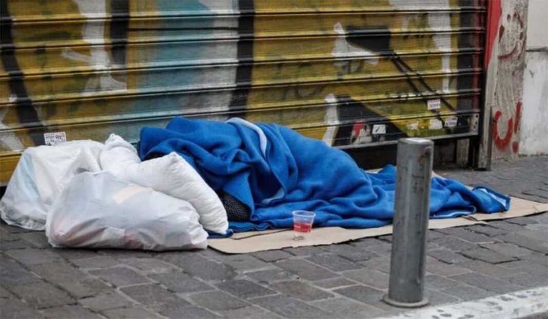 Ύποπτος ανακρίνεται για θανάτους σε Ουάσινγκτον και Νέα Υόρκη