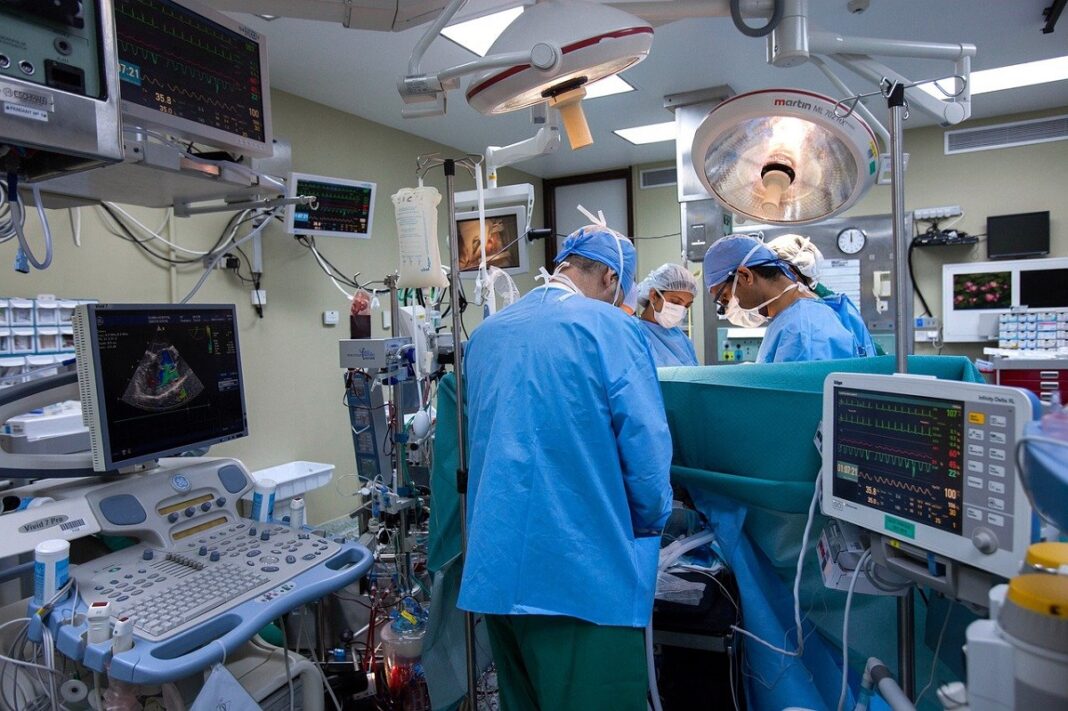 Εγκεφαλικά νεκρός τρίχρονος στο Αγρίνιο που κατάπιε φασόλι – Οι γονείς δώρισαν τα όργανά του