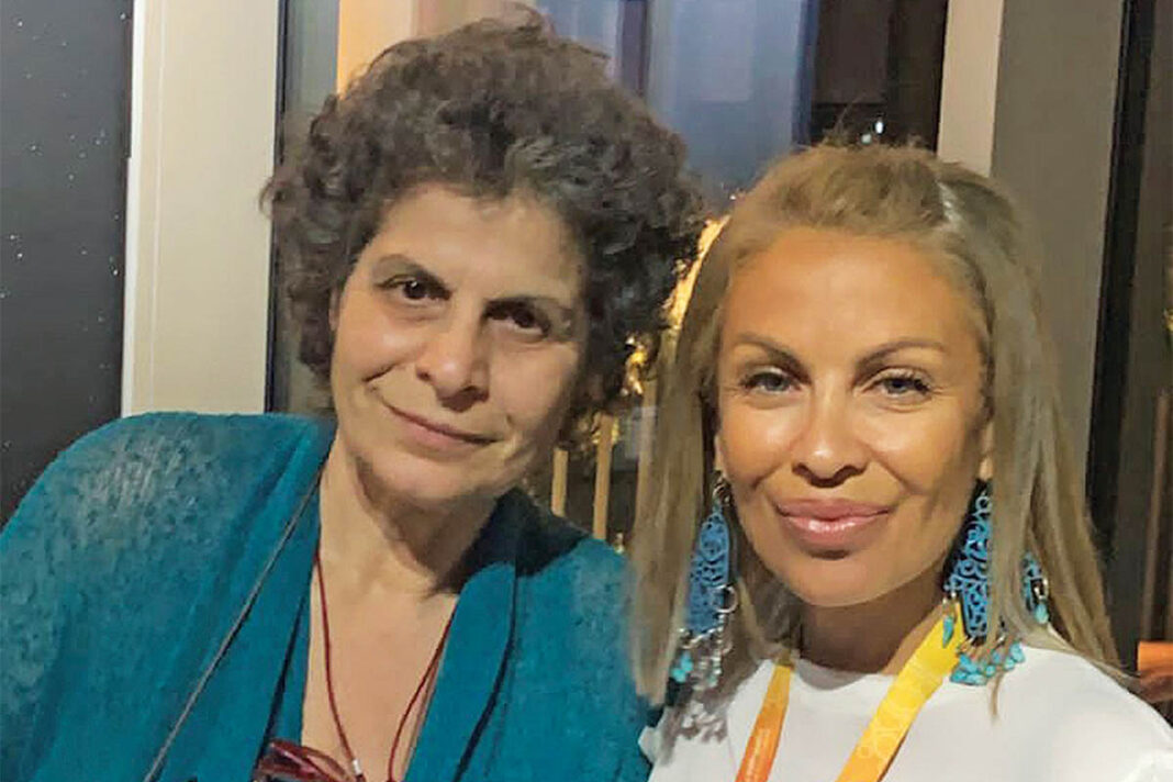 Οι μελωδίες του Μίκη και η συνάντηση με την «εθνική μας dj» Άντζελα Παντελή