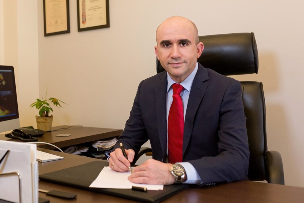 Γρηγόρης Λέων: Με ένα συγκλονιστικό σκίτσο περιγράφει πώς πέθανε η Μαλένα