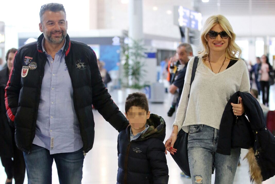 Οι ευχές των Σκορδά - Λιάγκα στον γιο τους, Γιάννη για τα 11α του γενέθλια