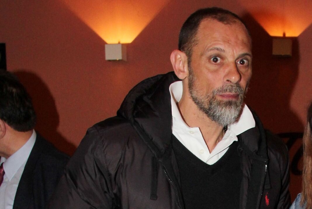 Συγκλονίζει ο Θεοδωρίδης: «Ήμουν άστεγος για 2 μήνες, έτρωγα τα μπισκότα από τις καφετέριες»