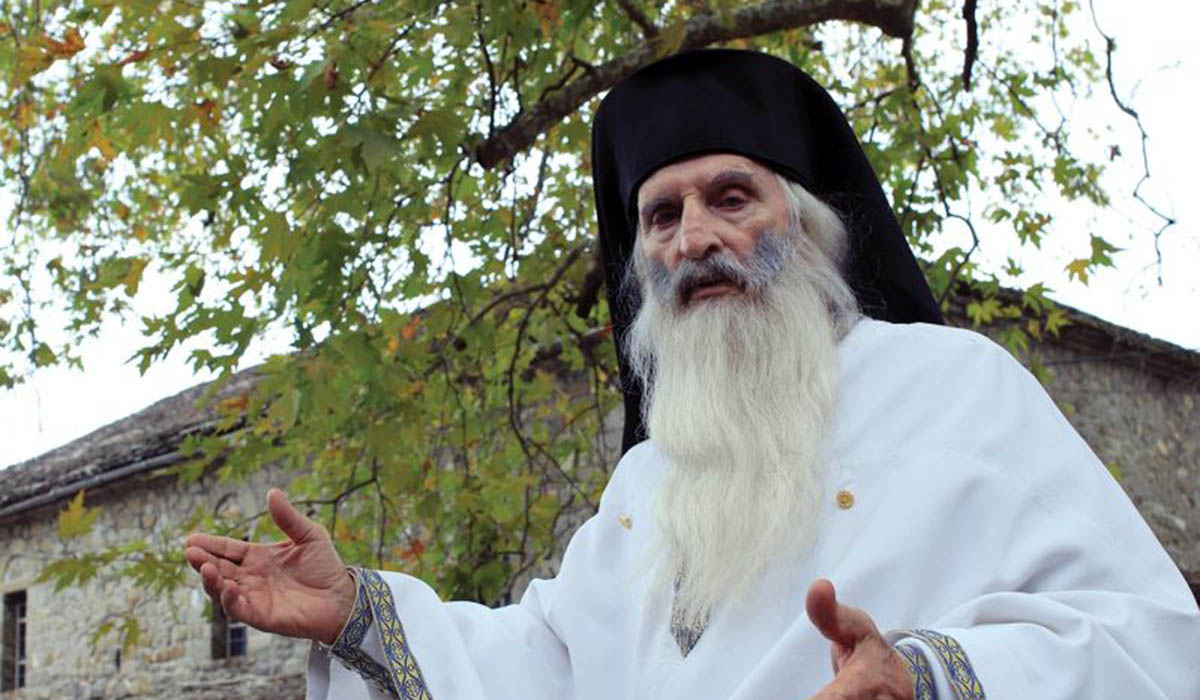 Νικήτας Τσακίρογλου: «Η Ελλάδα εξάγει… σύγχρονους αγίους»