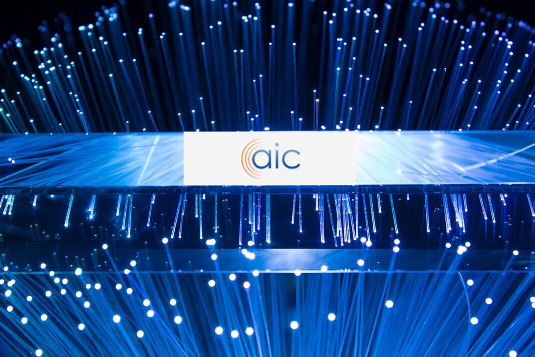 Οπτικές ίνες, routerboard, VoIP grandstream & κάμερες hikvision από την AIC!