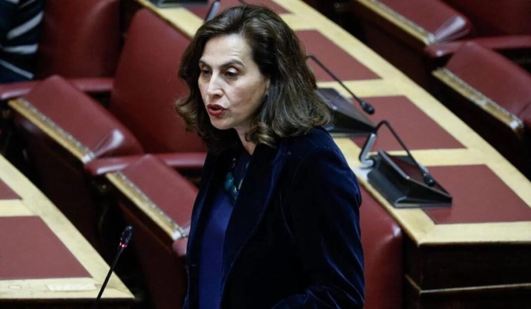 Χαρά Κεφαλίδου: «Οι “κονσέρβες” ο Ντε Νίρο και το ΠΑΣΟΚ που δεν αλλάζω!»