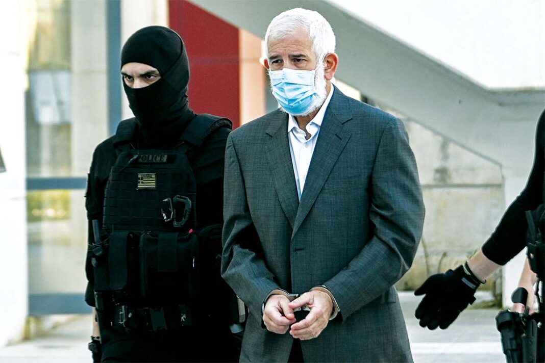Πέτρος Φιλιππίδης: Το δώρο της Ελπίδας Νίνου και του γιου του για την ονομαστική του εορτή