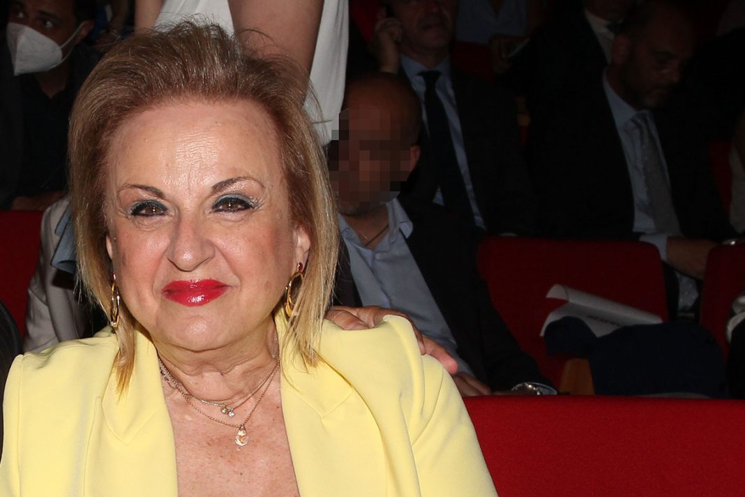 Ματίνα Παγώνη: «Ναι, μου αρέσει ο Κωνσταντίνος Αργυρός»