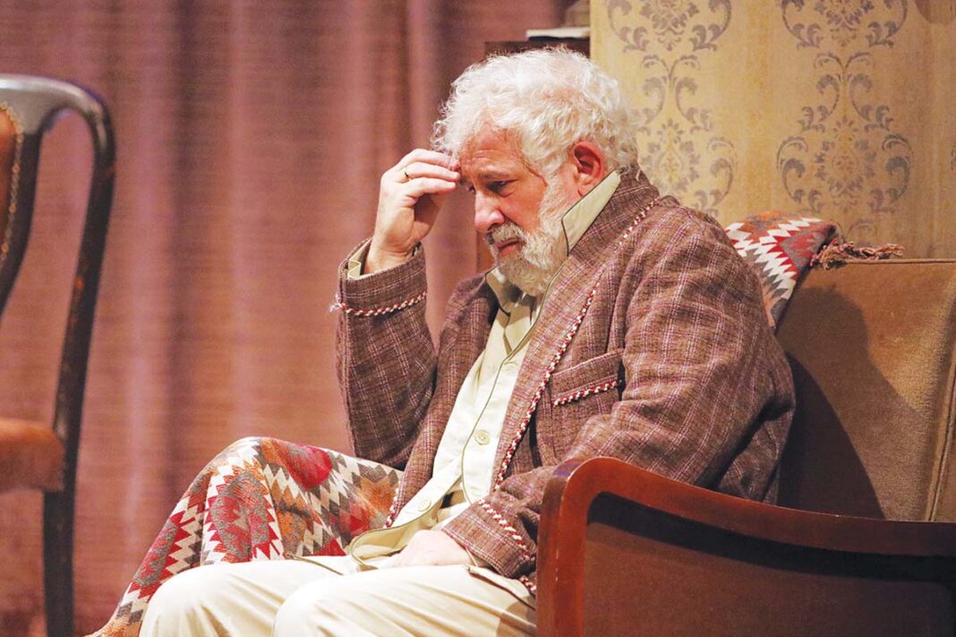 Πέτρος Φιλιππίδης: Διακομίστηκε εσπευσμένα στο νοσοκομείο με ελαφρύ ισχαιμικό επεισόδιο!