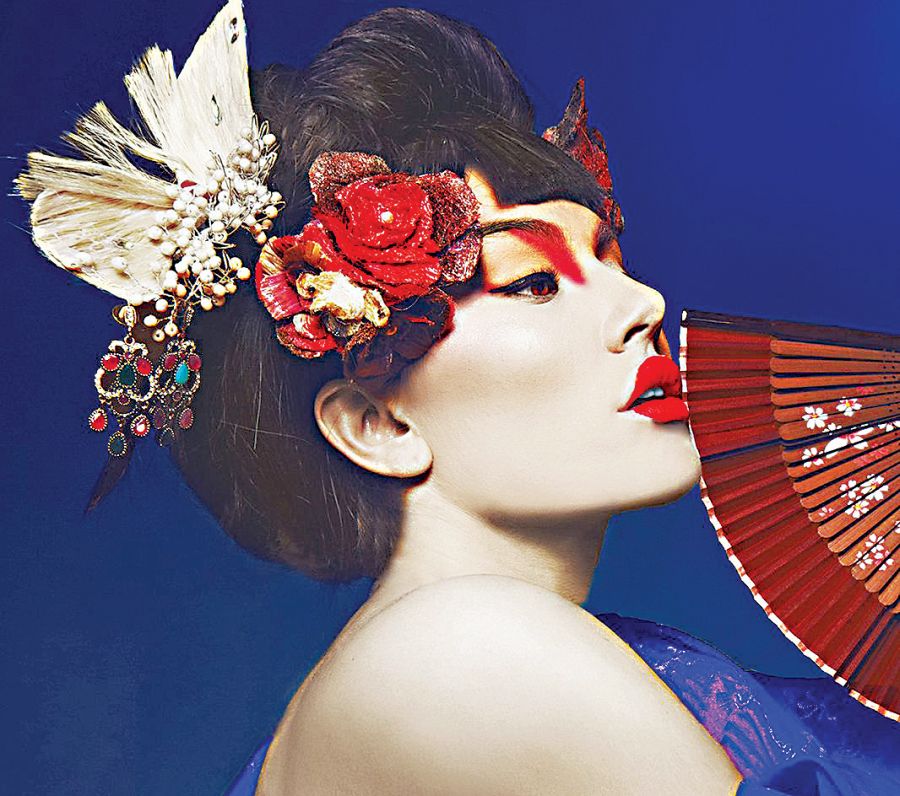 Έλενα Τσαγκρινού2