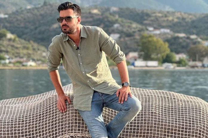 Γιάννης Τσιμιτσέλης: Το συγκινητικό βίντεο με τον πατέρα του - «Πατέρα πάνε τώρα 13 χρόνια»