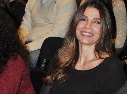 Το δύσκολο καλοκαίρι της Τσαπανίδου – Οι διακοπές με τις κόρες και τα εγγόνια της