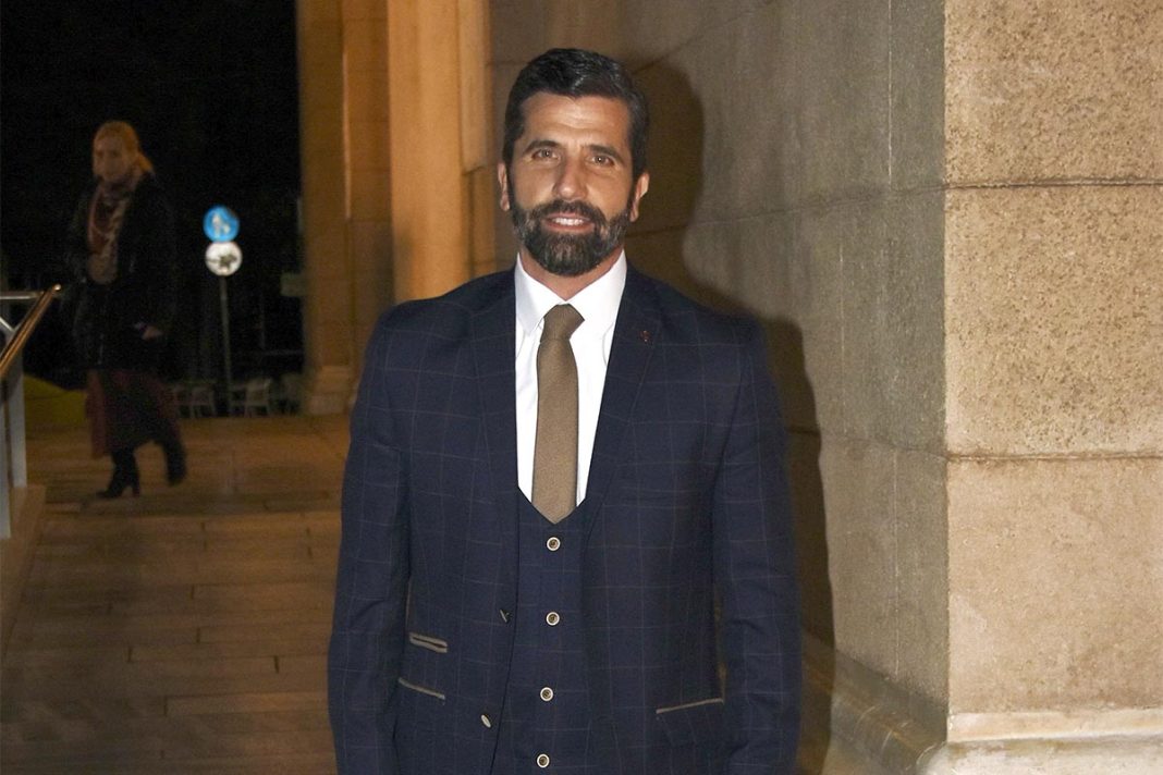 Θανάσης Βισκαδουράκης: Έκλεψαν το αυτοκίνητό του κάτω από το σπίτι