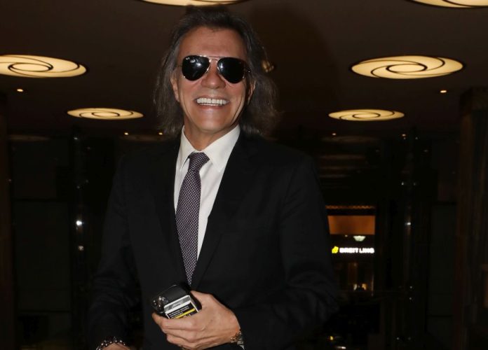 «Δεν μπήκα ποτέ σε καλούπια γι’ αυτό και η συνεργασία μου με τον Ηλία Ψινάκη τελείωσε άδοξα»