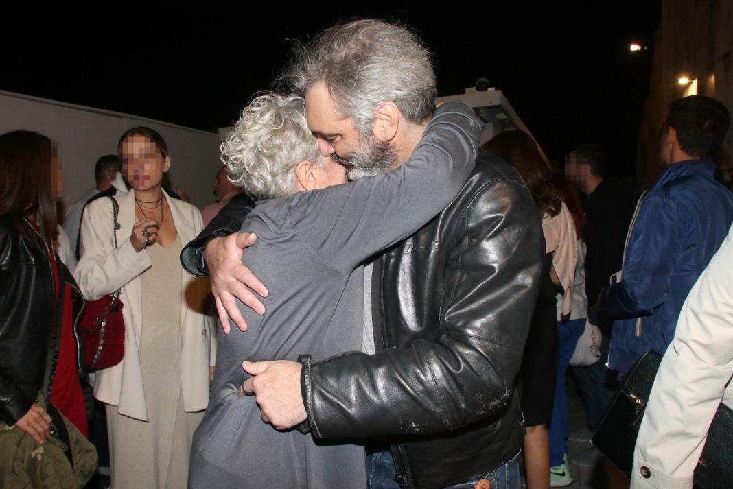 Ο Άλκης Κούρκουλος στην αγκαλιά της πρώην συντρόφου του