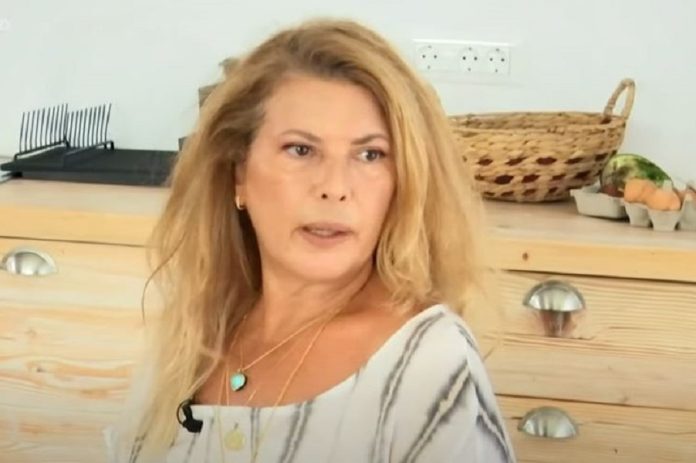 Συγκινεί η Σοφία Αλιμπέρτη: «Μεγαλώνω και φοβάμαι να είμαι μόνη»