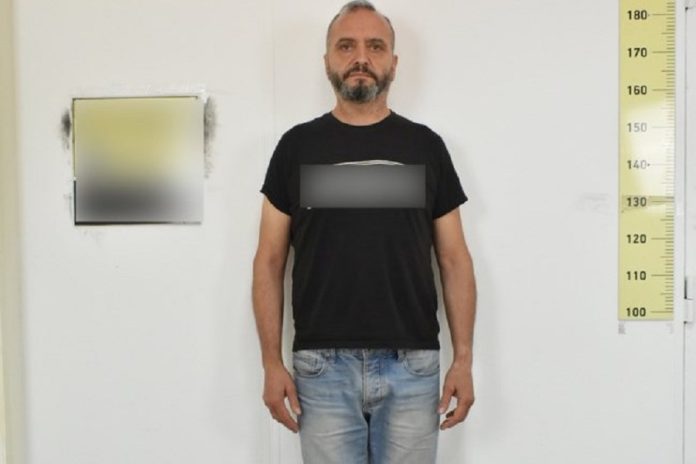 Στα ίχνη των 213 «πελατών» του Μίχου που δεν θα δίσταζαν να βιάσουν τη 12χρονη