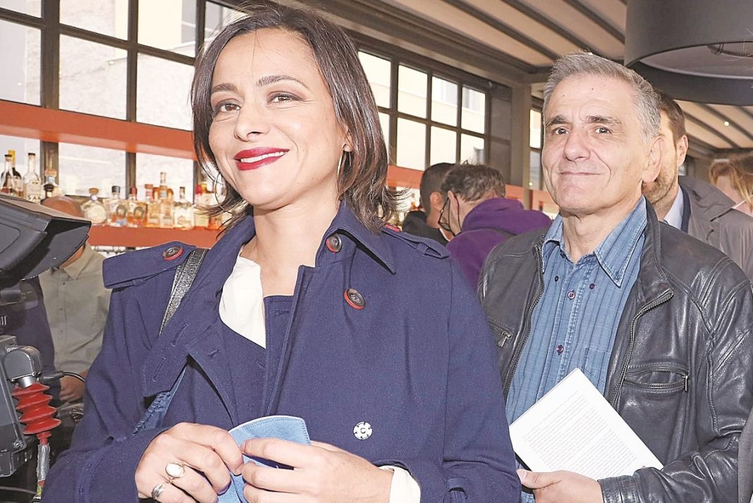 Ευκλείδης Τσακαλώτος - Όλγα Νάσση: Ο έρωτας και ο βήχας δεν κρύβονται