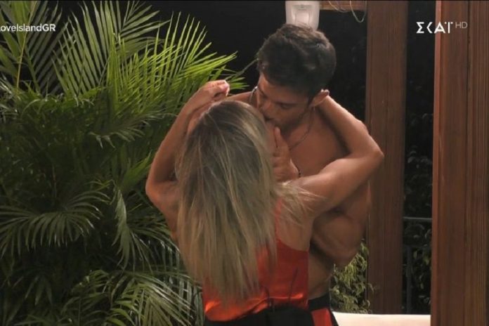 «Love island»: Η σουίτα και το ασυγκράτητο ζευγάρι παικτών
