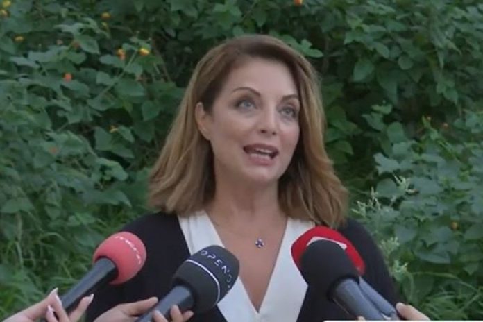 Ενοχλημένη η Άντζελα Γκερέκου: «Δεν θα απαντήσω σε αυτές τις γελοιότητες»