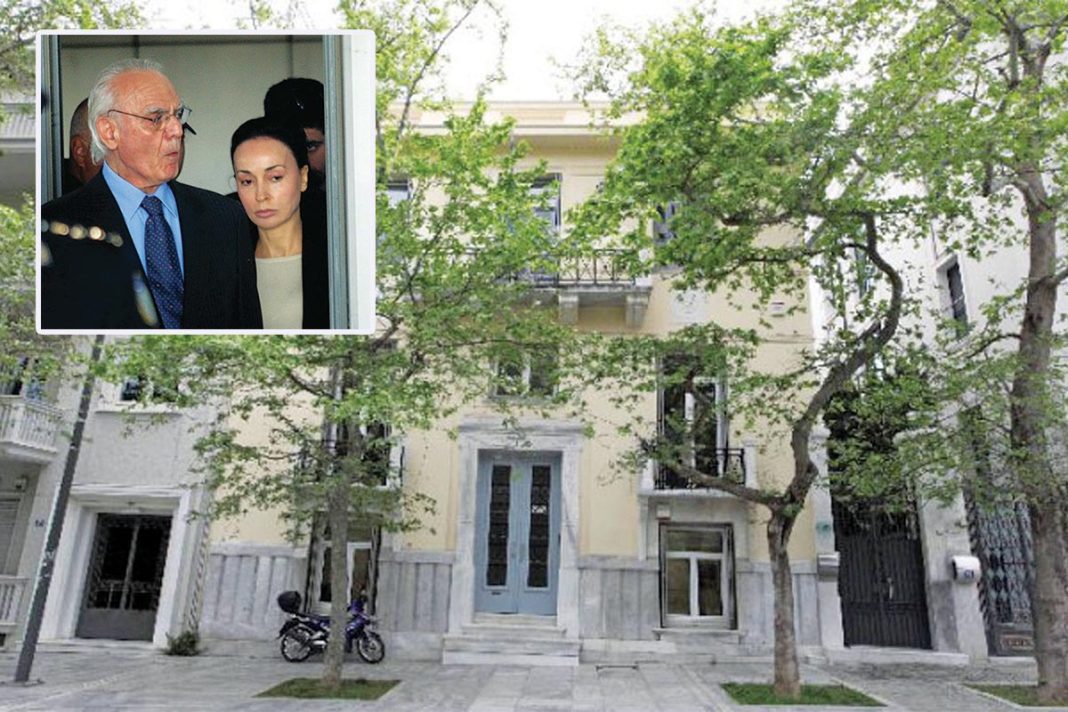 Άγνωστοι τρύπωσαν στη βίλα του Τσοχατζόπουλου στη Διονυσίου Αρεοπαγίτου