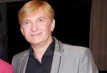 Ο Μάκης Δελαπόρτας μας «συστήνει» την αδελφή του