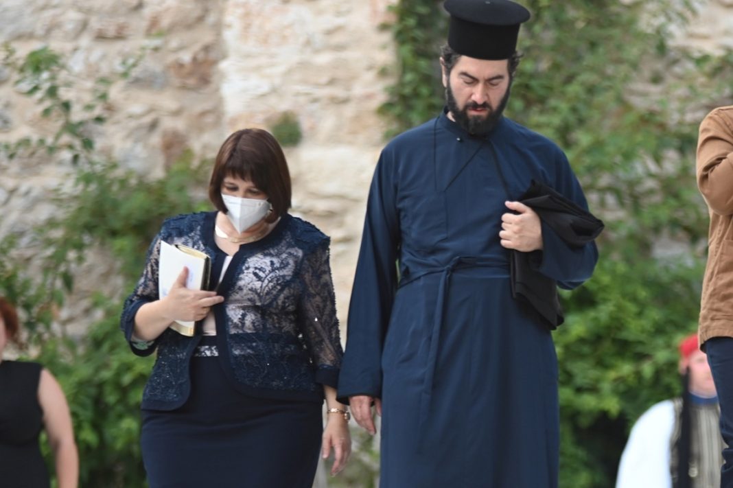 «Κιβωτός του Κόσμου»: Ποινική δίωξη σε βαθμό κακουργήματος για την πρεσβυτέρα του πατέρα Αντωνίου