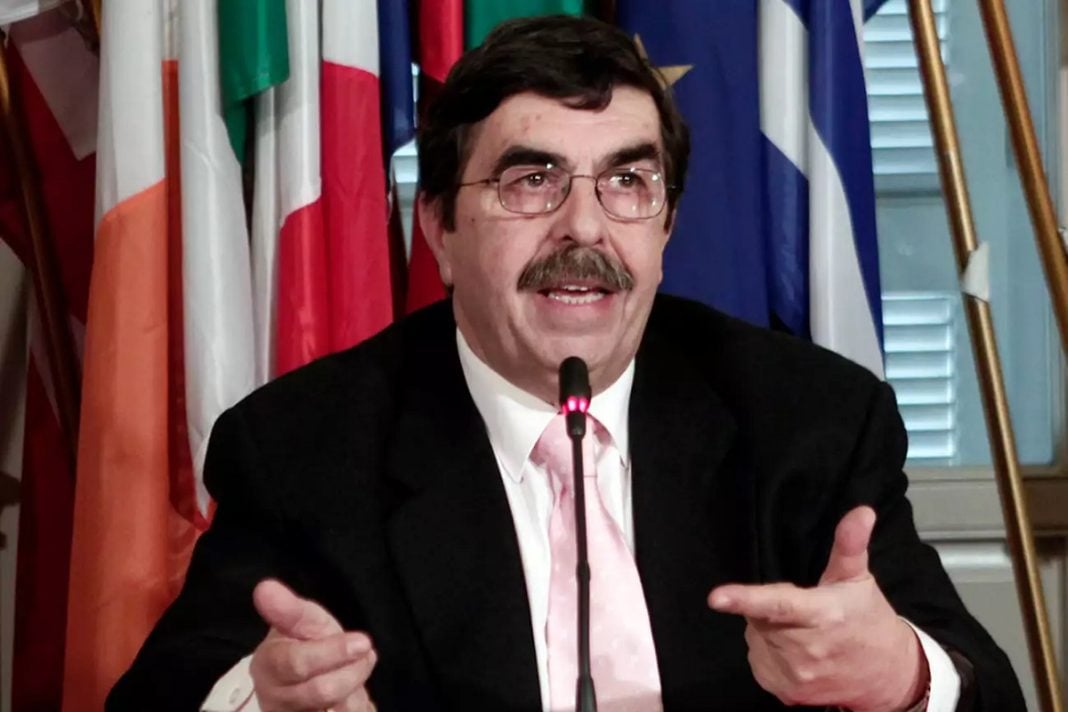 Έφυγε από τη ζωή ο δημοσιογράφος Αντώνης Σκυλλάκος