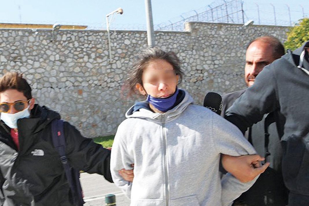Βιασμός 12χρονης: Η μικρή τονίζει ότι η μαμά της δεν ήξερε για τα εμβάσματα