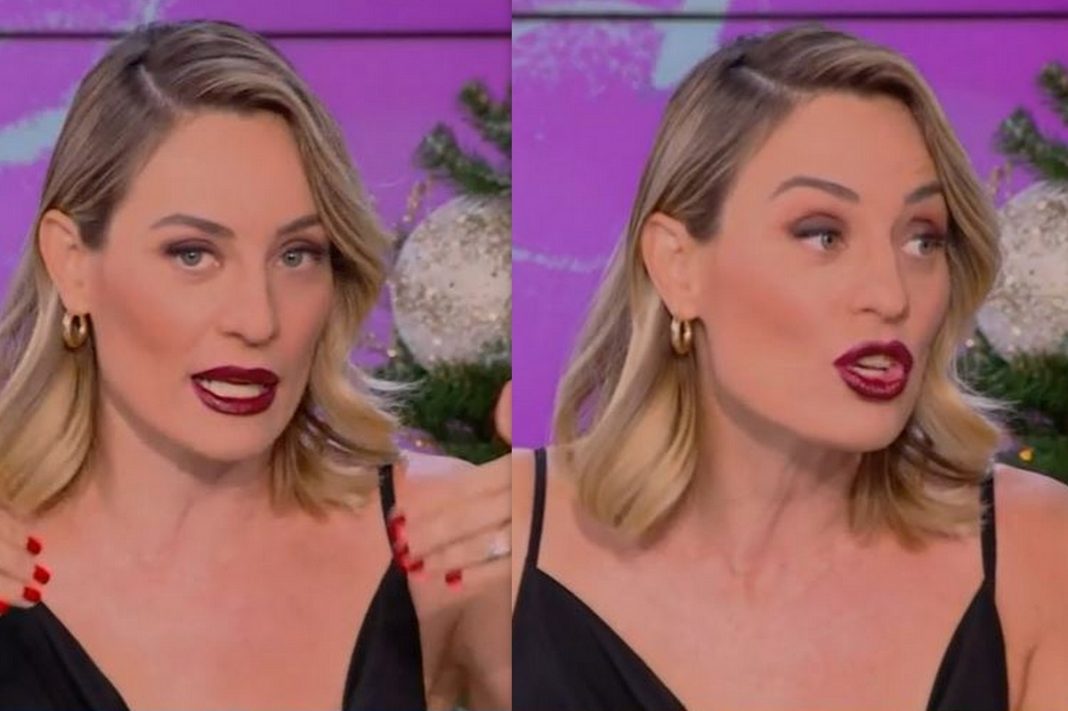 Ενοχλημένη η Μελέτη με τον Μουτσινά: «Για εμάς είπε ότι αντιγράφουμε το Happy Day»