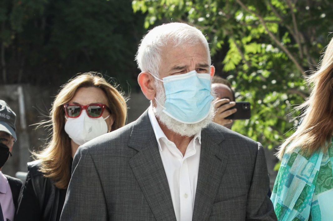 Πέτρος Φιλιππίδης: Τα σενάρια για το πότε θα απολογηθεί ο ηθοποιός λόγω του Covid19