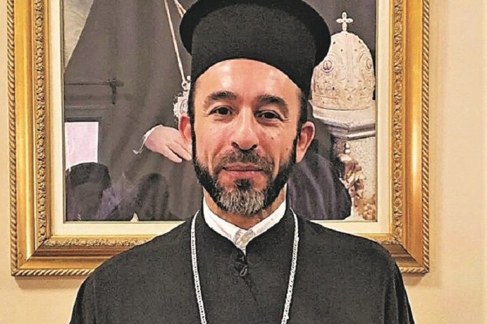 Πήραν στο κυνήγι Μητροπολίτη επειδή έμοιαζε στον πατέρα Αντώνιο