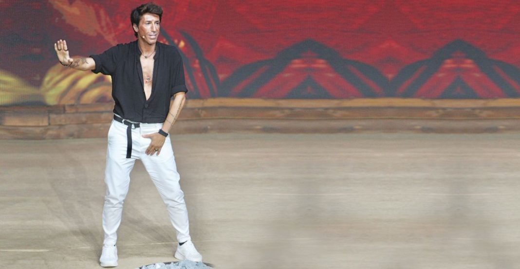 Ξέσπασε ο Κωνσταντίνος Εμμανουήλ: «Η κοπέλα είναι τρελή και εμμονική, έχει πρόβλημα»