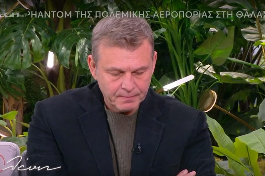 Ο Απόστολος Γκλέτσος «λύγισε» on air – Η αμηχανία της Ελένης Μενεγάκη