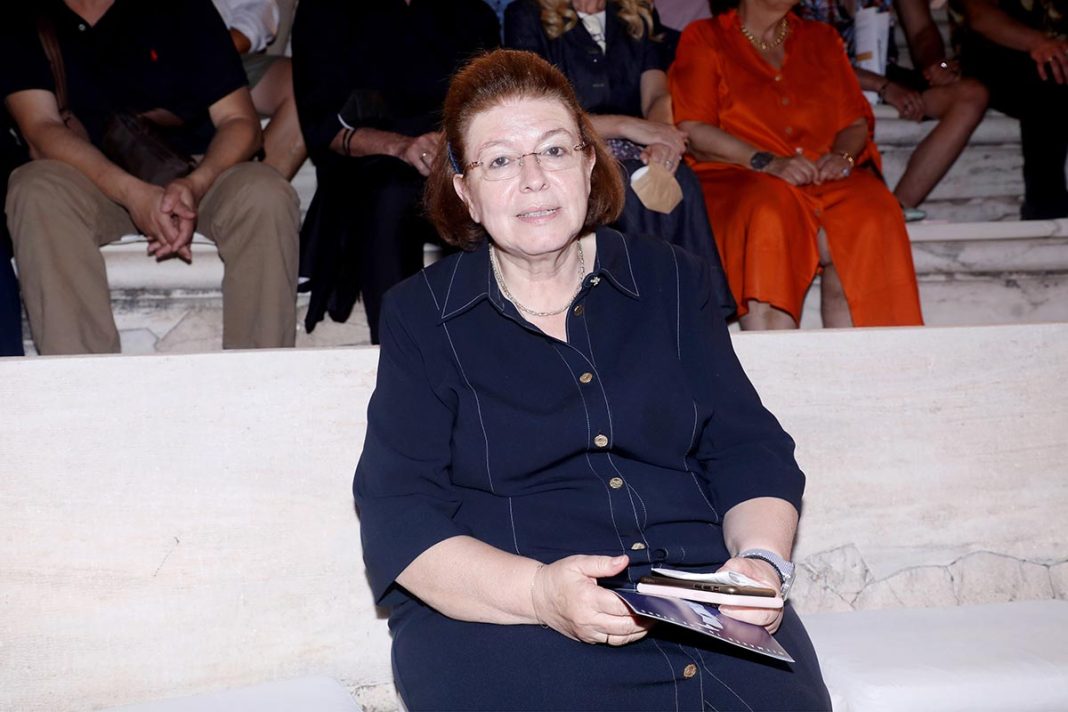 Η γκάφα της Λίνας Μενδώνη: Μπέρδεψε σε ανακοίνωσή της τον Καλδάρα με τον γιο του