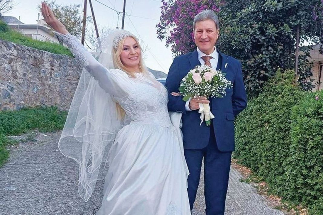 Γαμπρός ο γιος του Μίκη Θεοδωράκη - Ο Νίκος Κουρής παντρεύτηκε την ηθοποιό Γωγώ Φάκου