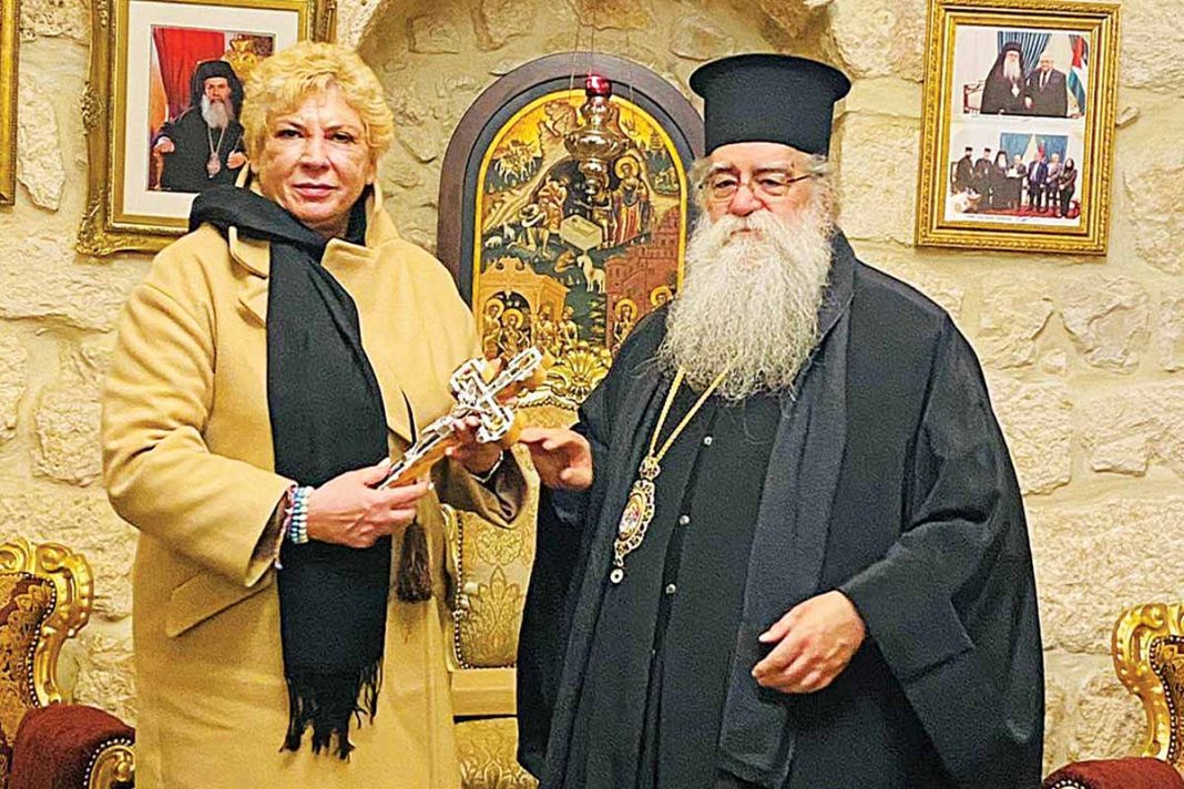 Δήμητρα Λιάνη - Παπανδρέου: Οδοιπορικό και βράβευση στους Αγίους Τόπους
