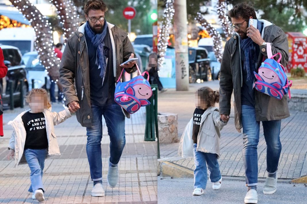 Ο Γιάννης Μαρακάκης άφησε τις δικαστικές αίθουσες και βγήκε βόλτα με την κορούλα του