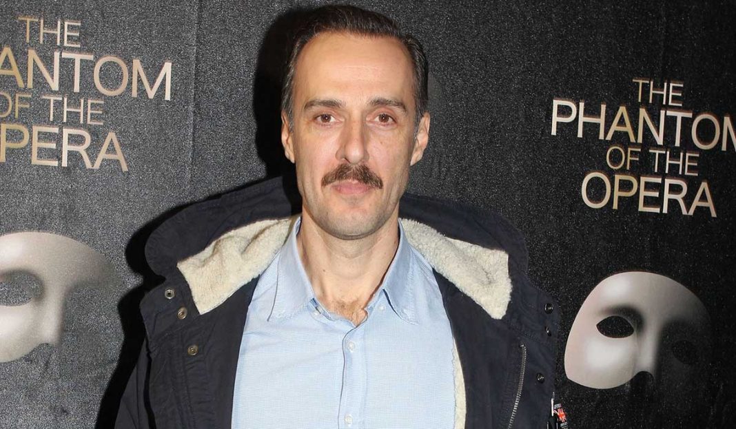 Χρήστος Πλαϊνης: «Ο θάνατος ενός τόσο δικού σου ανθρώπου είναι μια απώλεια κυτταρική»