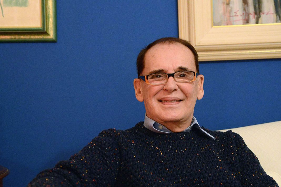 Ο Τάκης Σαγιώρ αποκαλύπτει: «Τα είχα με γνωστό πρωταγωνιστή, νόμιζαν ότι είναι straight»