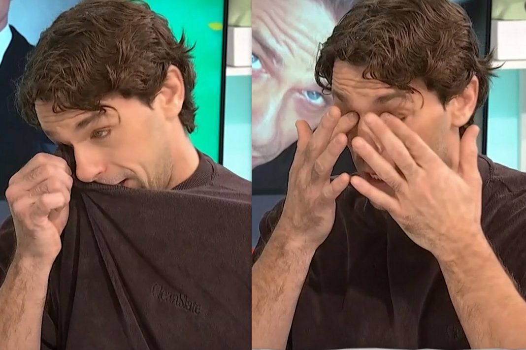 O Αποστόλης Τότσικας «λύγισε» on air
