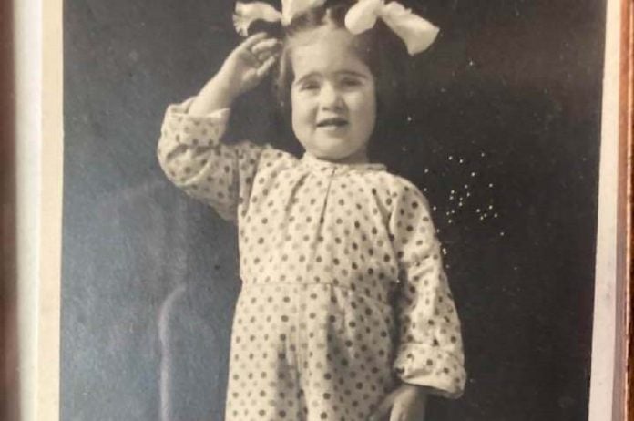 Το κοριτσάκι έγινε καταξιωμένη ηθοποιός και γιόρτασε τα γενέθλιά της με πλήθος ευχές
