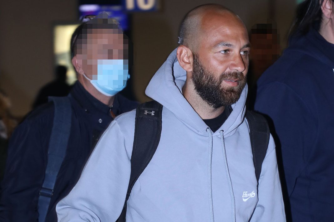 Αναγνωστόπουλος κατά του «Survivor All Star»: Το ριάλιτι των κινητών, του φαγητού και των κολλητών