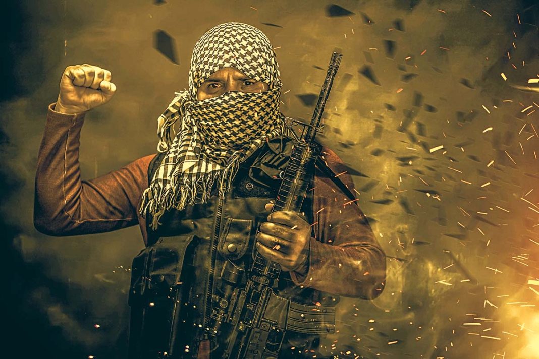 Χειροπέδες σε Πακιστανούς τρομοκράτες που ετοίμαζαν «σφαγή» Εβραίων στην Ελλάδα
