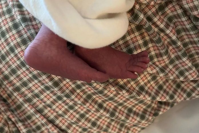 Γεννητούρια στην ελληνική σόουμπιζ! Έγινε μαμά γνωστή ηθοποιός