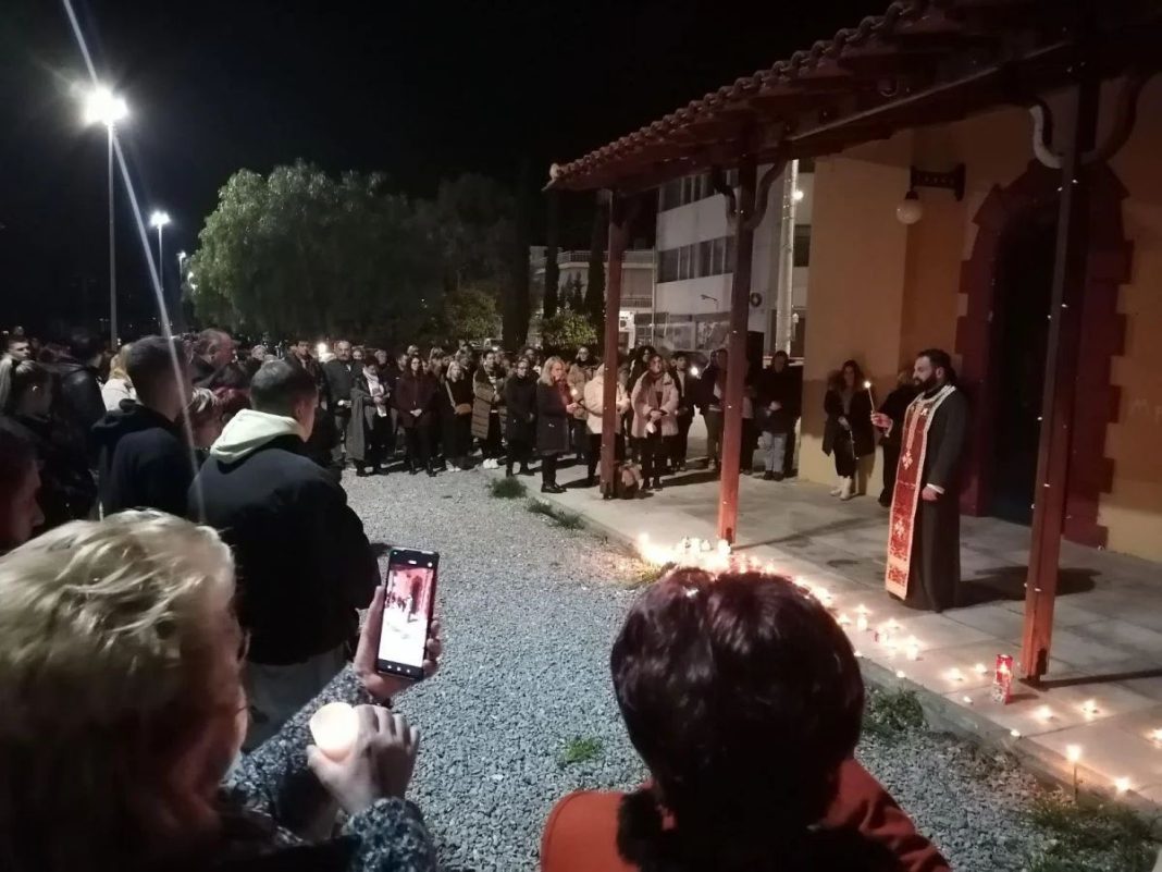 Ποτάμι τα δάκρυα σε σταθμό του ΟΣΕ