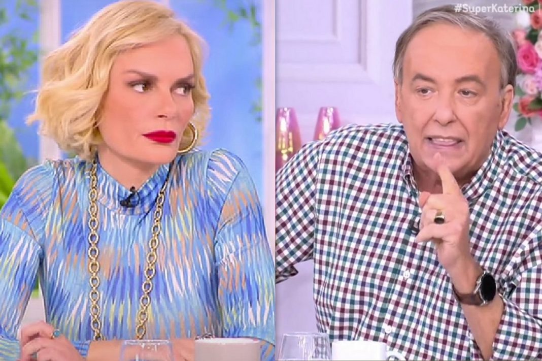 Απασφάλισε ο Ανδρέας Μικρούτσικος: «Κυρία Χριστοπούλου θα παραμείνετε ένας τοξικός άνθρωπος»