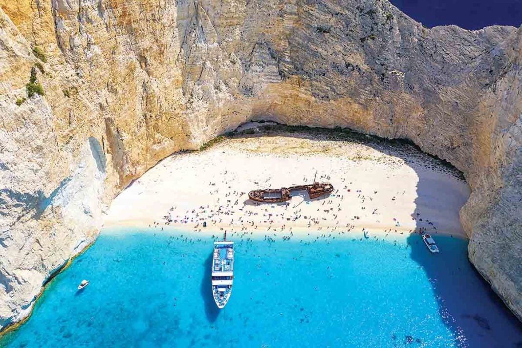 Το Ναυάγιο της Ζακύνθου παραμένει κλειστό λόγω κατολισθήσεων