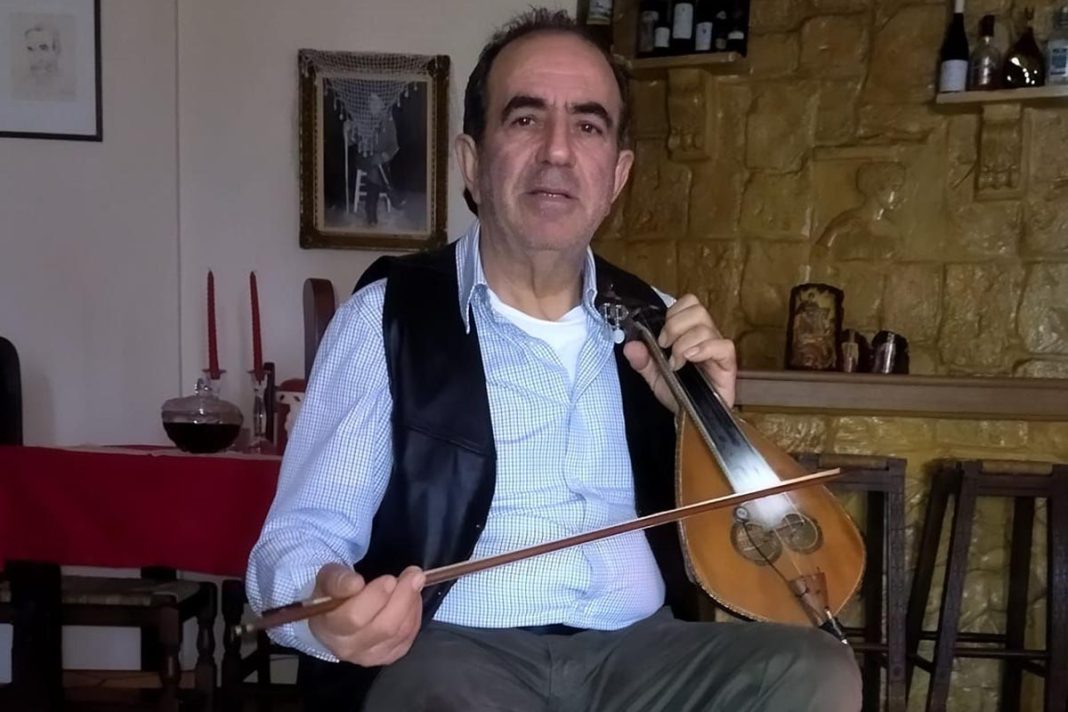 Πίσω από τα κάγκελα ο λυράρης που κατηγορείται ότι βίαζε και εξέδιδε ανήλικο αγόρι στην Κρήτη
