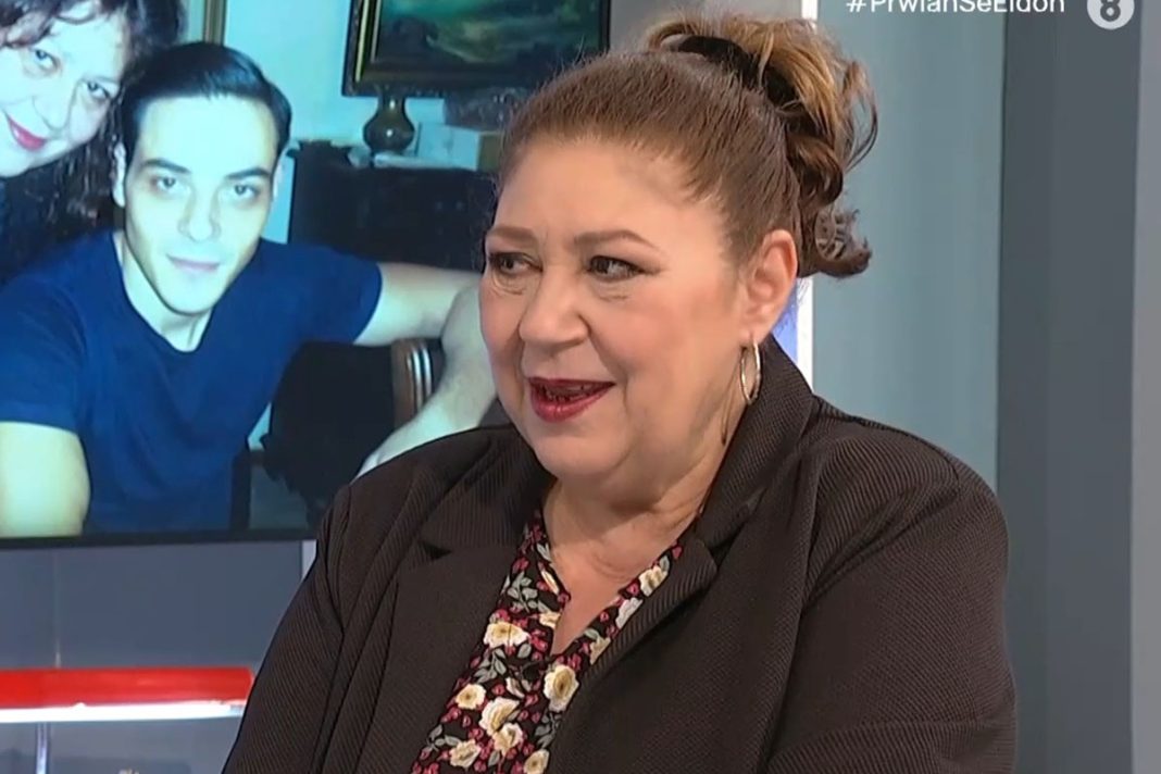 Η συγκίνη της Χριστίνα Τσάφου on air : «Η μάνα μου… Δε το πιστεύω ρε παιδιά. Θα με τρελάνετε σήμερα»
