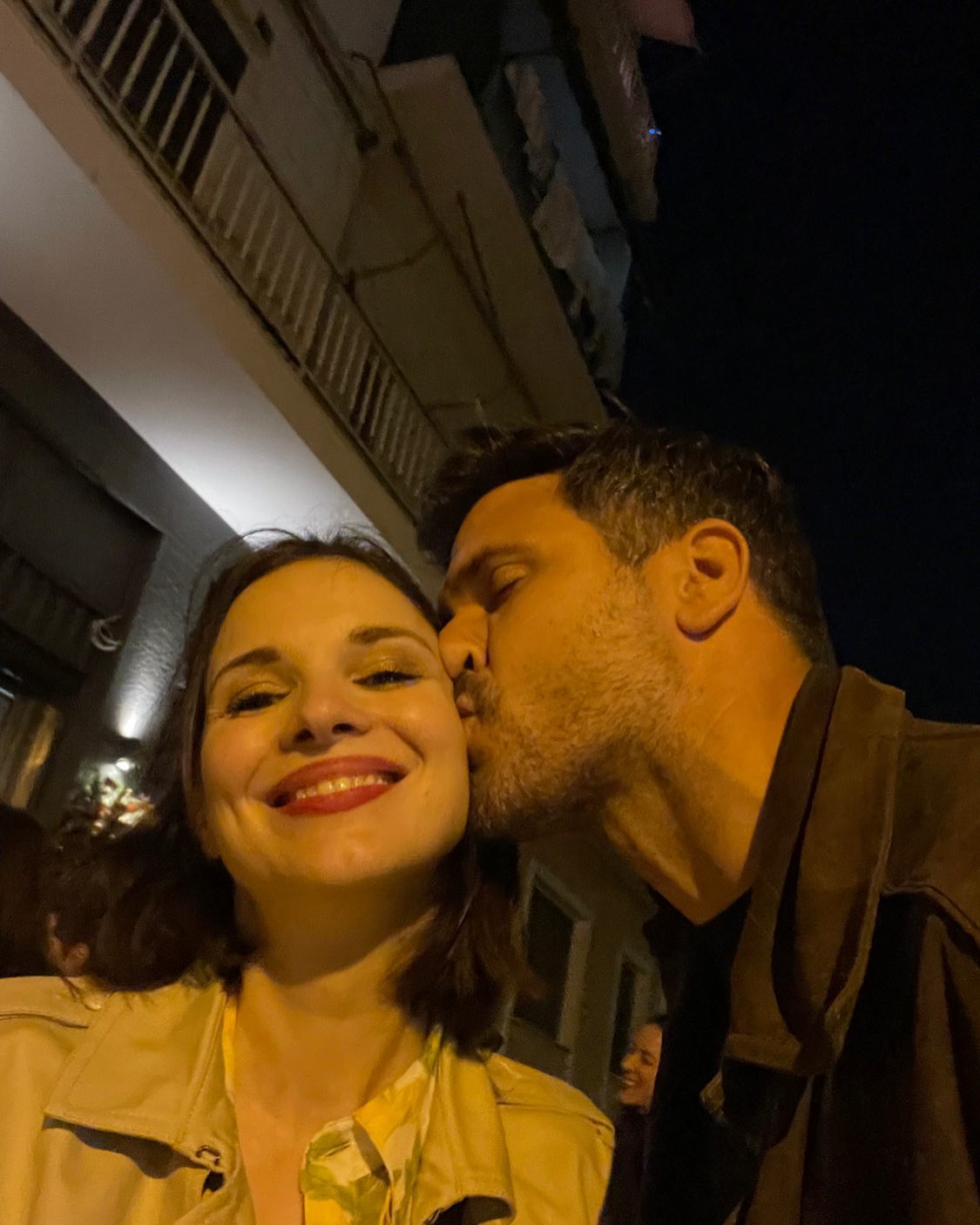 Photo by EvgeniaDimitropoulou in Bariero Athens with @michalisleventogiannis. May be a selfie of 2 people beard people kissing and night